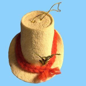 Mini White Top Hat Christmas Ornament  Doll Craft Leprechaun